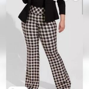 NWT Torrid Pants